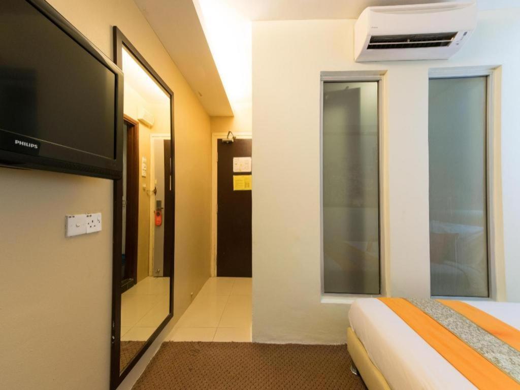 Oyo 126 Rae Hotel กัวลาลัมเปอร์ ภายนอก รูปภาพ